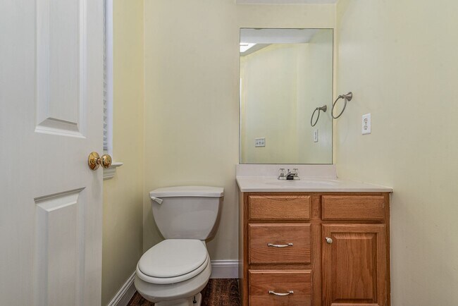 Building Photo - 129 Buckley Dr