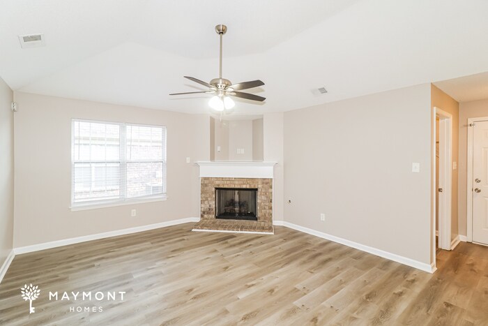 Building Photo - 1193 Casentino St
