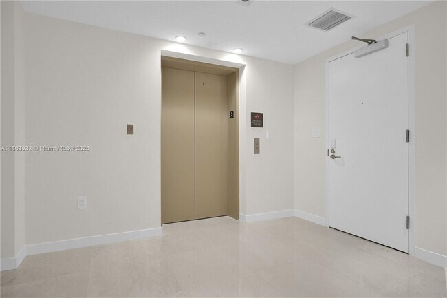 Building Photo - 1135 103rd St