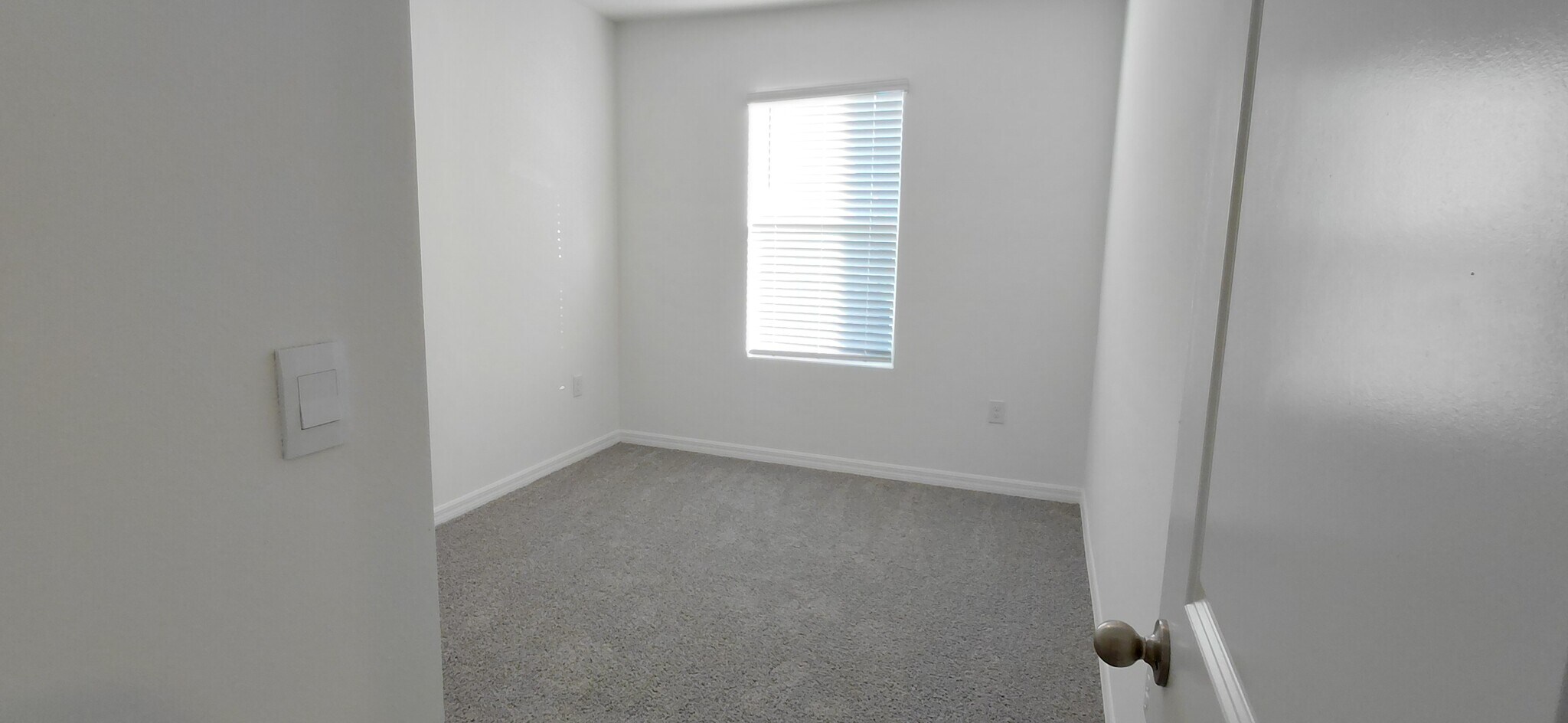 Building Photo - 31268 Paper Birch St