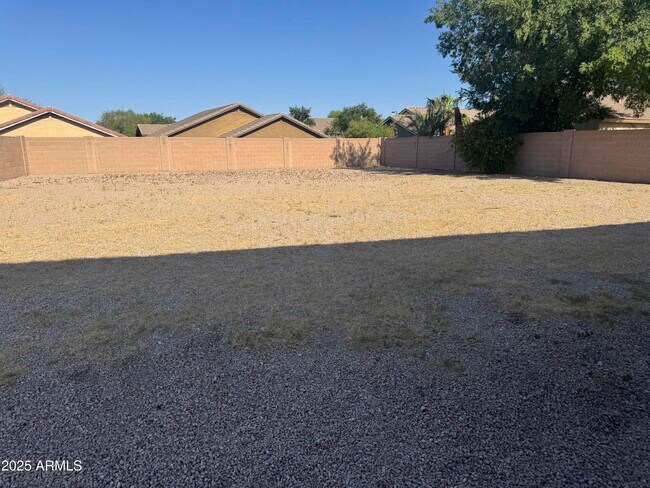 Building Photo - 33433 N Madison Way Dr