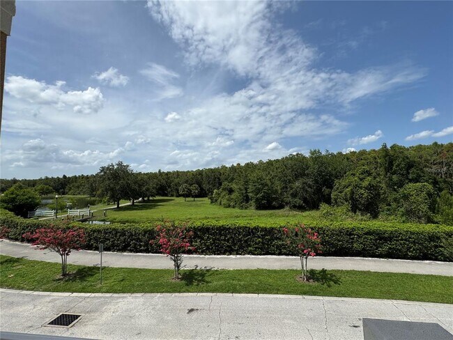 Building Photo - 10716 Dawson Lily Way