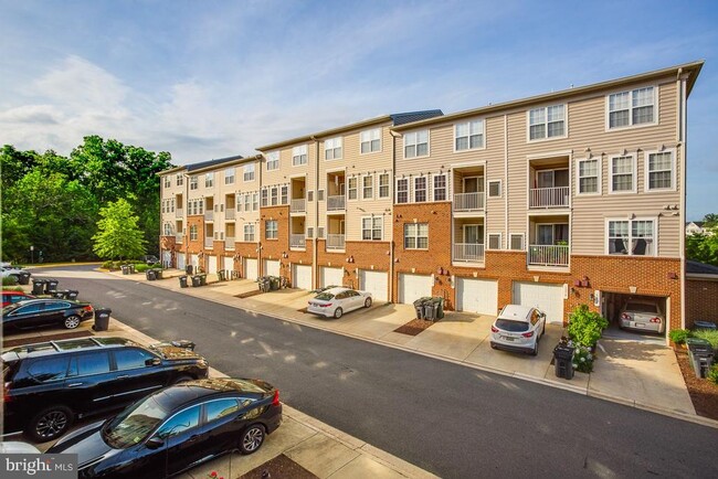 Building Photo - 15426 Rosemont Manor Dr