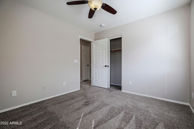 Building Photo - 16462 W Sandra Ln