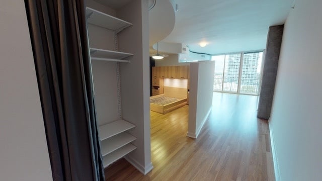Building Photo - Stunning Center City High Rise Condo on th...