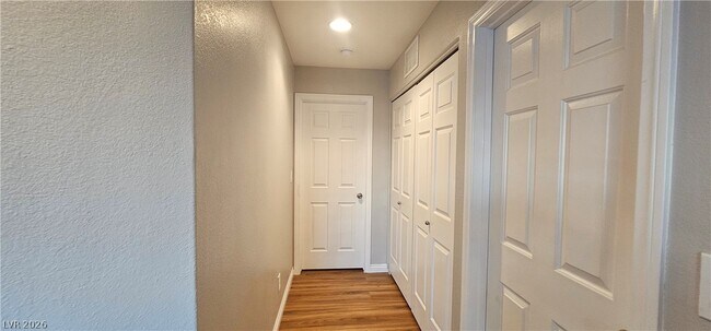 Building Photo - 991 Sable Chase Pl