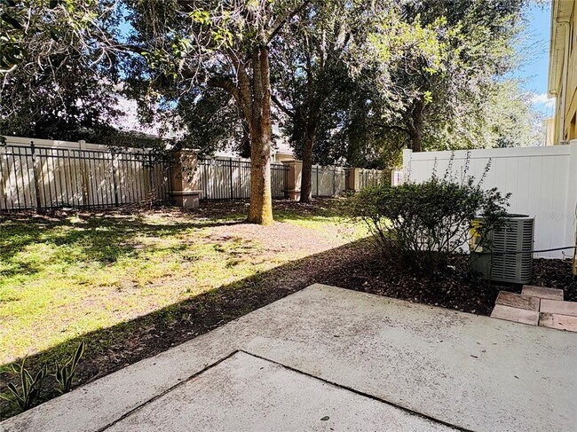 Building Photo - 2009 Beachberry Ln