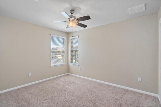 Building Photo - 105 Checkerspot Ct