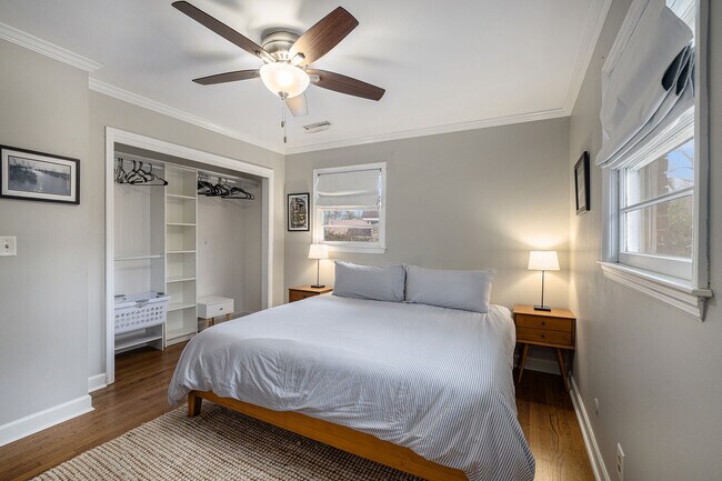 Building Photo - 826 Symmes Dr