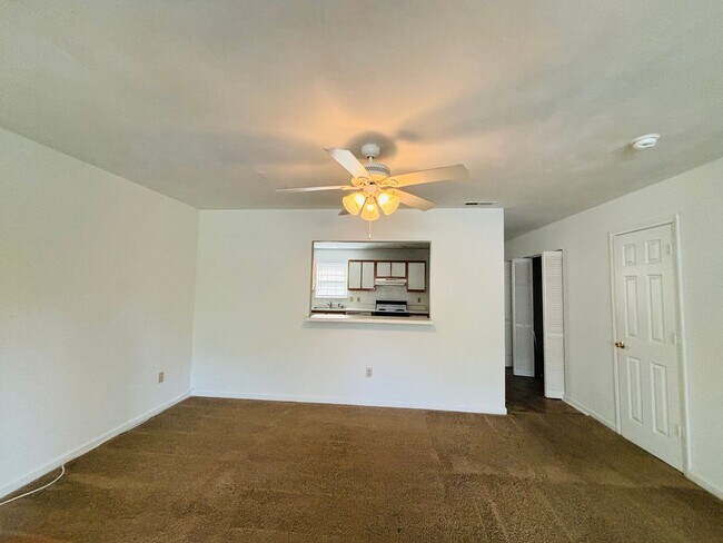 Building Photo - 1429 Christine Ct