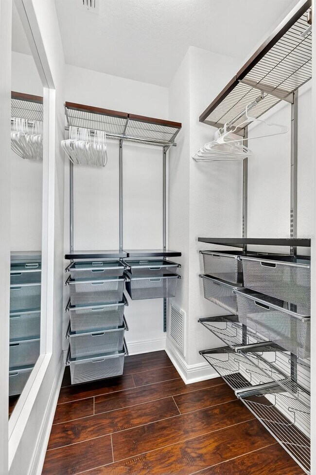 Building Photo - 8443 Karrer Ter