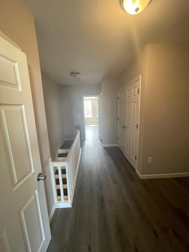 Building Photo - Madison