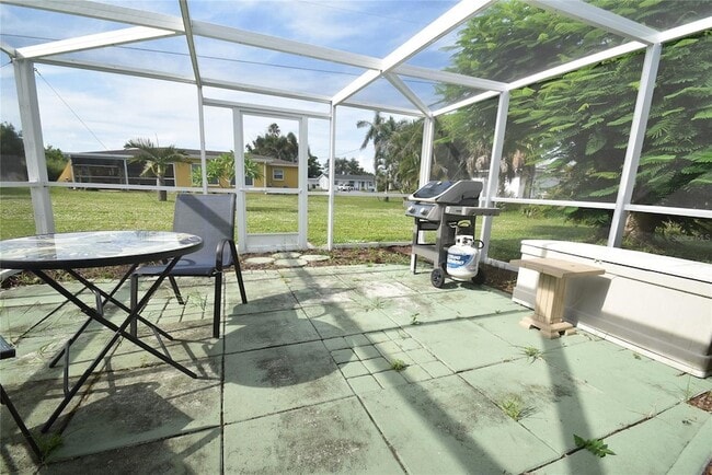 Building Photo - 1365 De Prie Rd