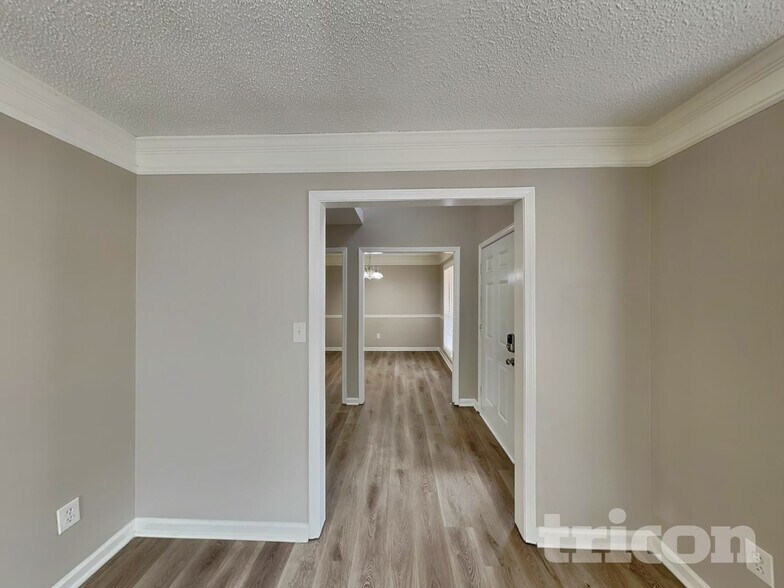 Building Photo - 11203 Chelsea Ln