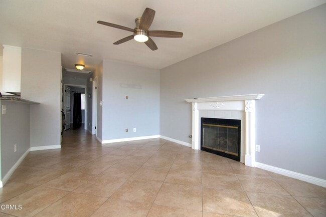 Building Photo - 654 Holmes Ave
