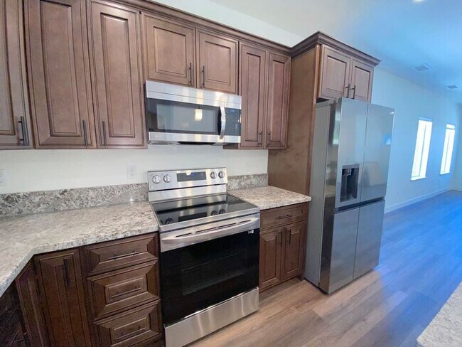 Building Photo - Built 2023! NW Reno 3 Bedroom House - Downstairs Masterbedroom/Masterbath