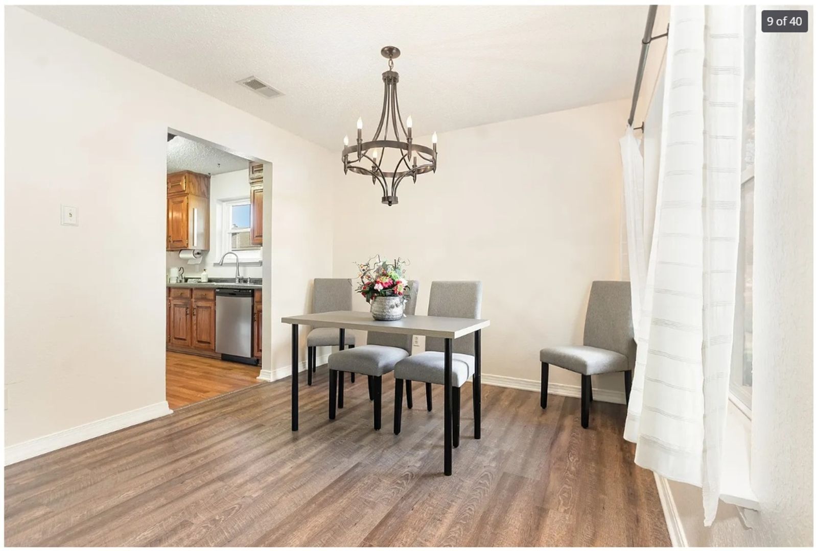 Building Photo - 404 Nita Ln