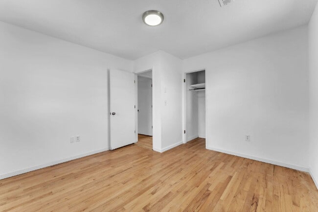 Building Photo - Spacious 3BR Ranch on Over Half an Acre in Seneca! $1,700/mo rent