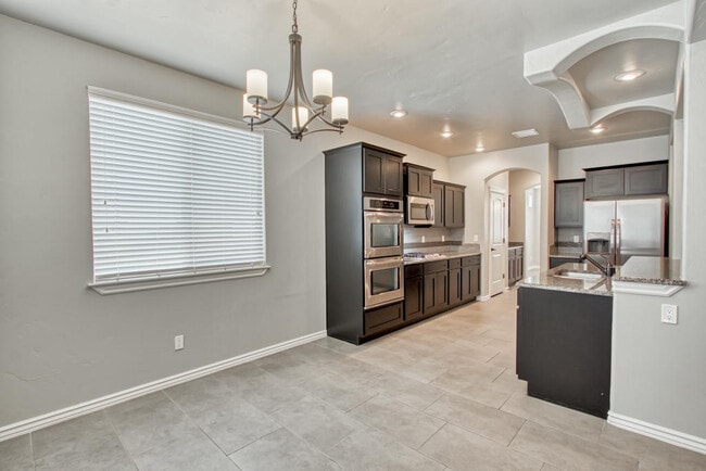 Building Photo - 7896 Enchanted Path Dr