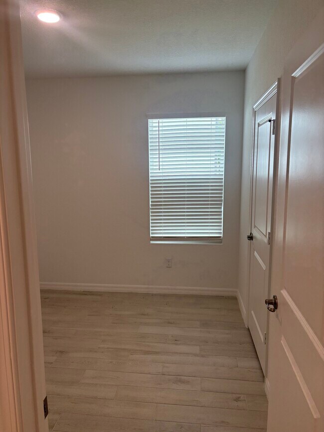 Building Photo - 5041 Armina Pl
