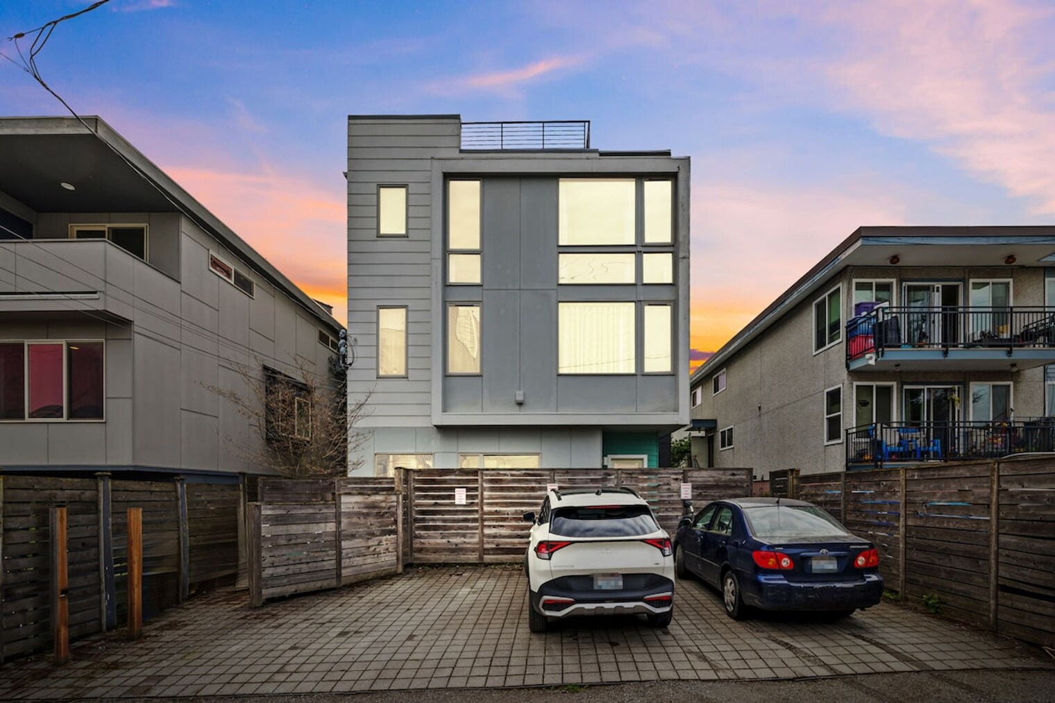 Building Photo - 4036 Linden Ave N