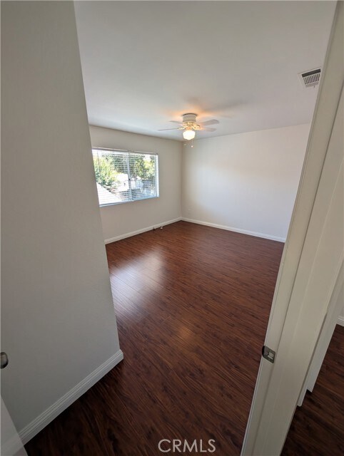 Building Photo - 529 E Colorado Blvd