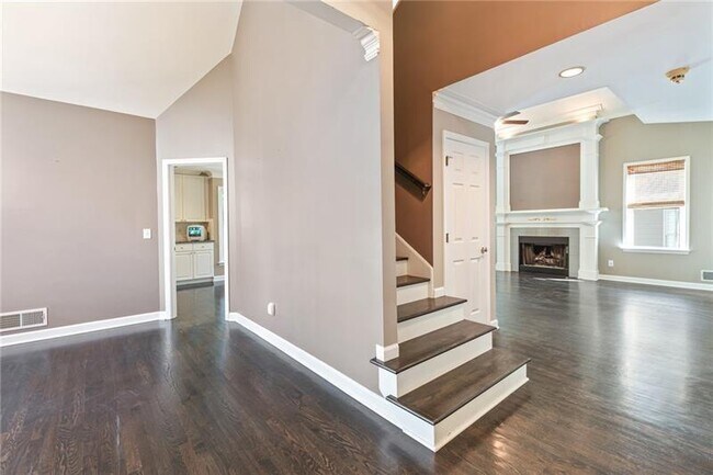 Building Photo - 2313 Attaway Walk