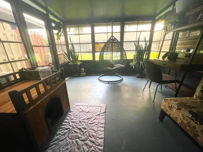 Building Photo - 24862 US Hwy