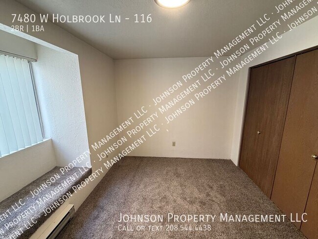 Building Photo - 7480 W Holbrook Ln