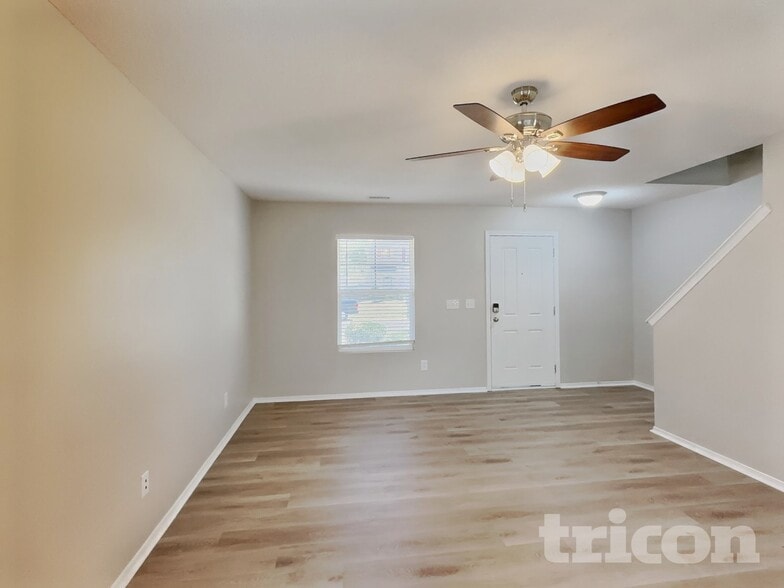 Building Photo - 1025 Gelfield Rd