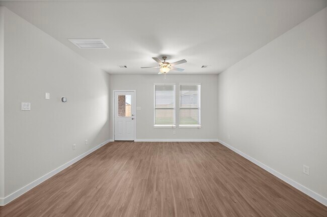 Building Photo - 21134 Armstrong County Dr