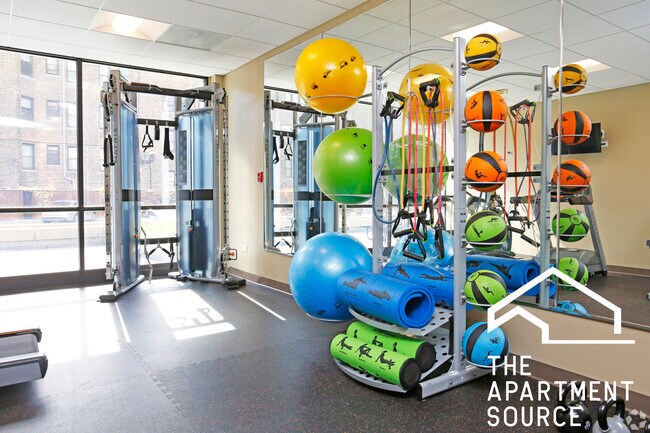 Building Photo - 7251 S South Shore Dr