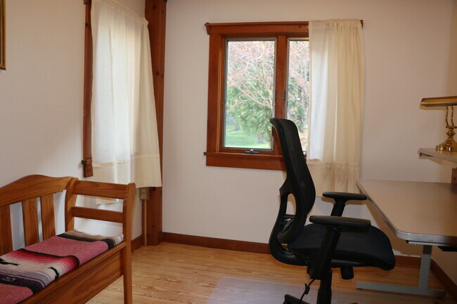 Building Photo - 104 Underwood Rd