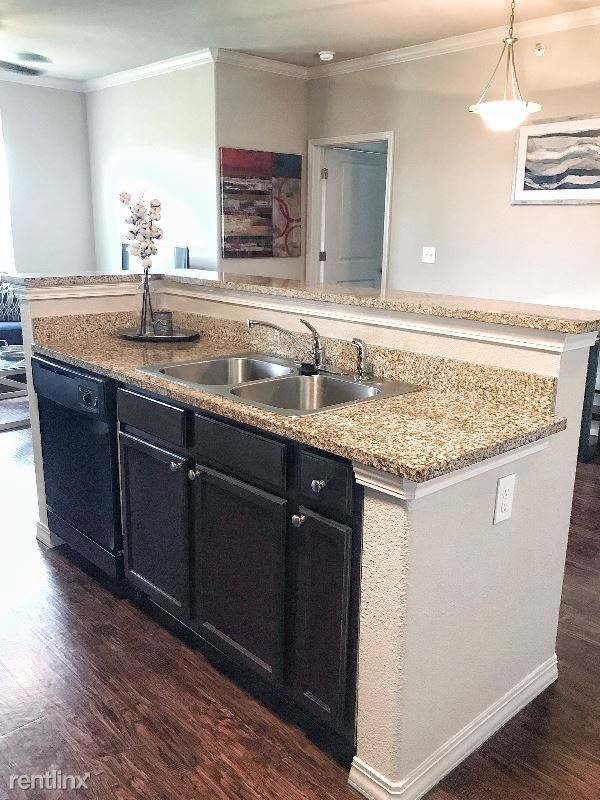 Building Photo - 2 br, 2 bath Apartment - 2020 Valley View Ci