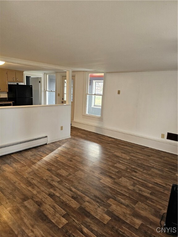 Building Photo - 25 Elm St