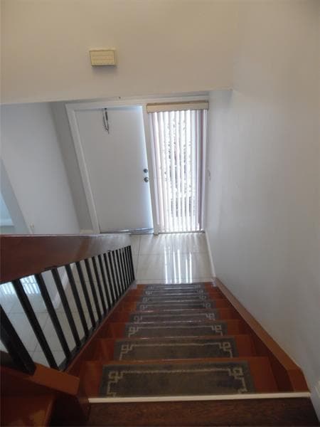 Building Photo - 4013 SW 68th Ln