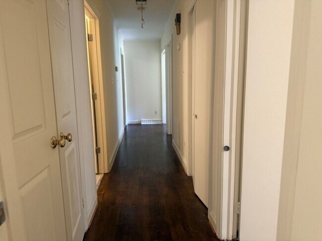 Building Photo - ComingSoon! 3 bedroom 2 bathroom home located in Stanley!