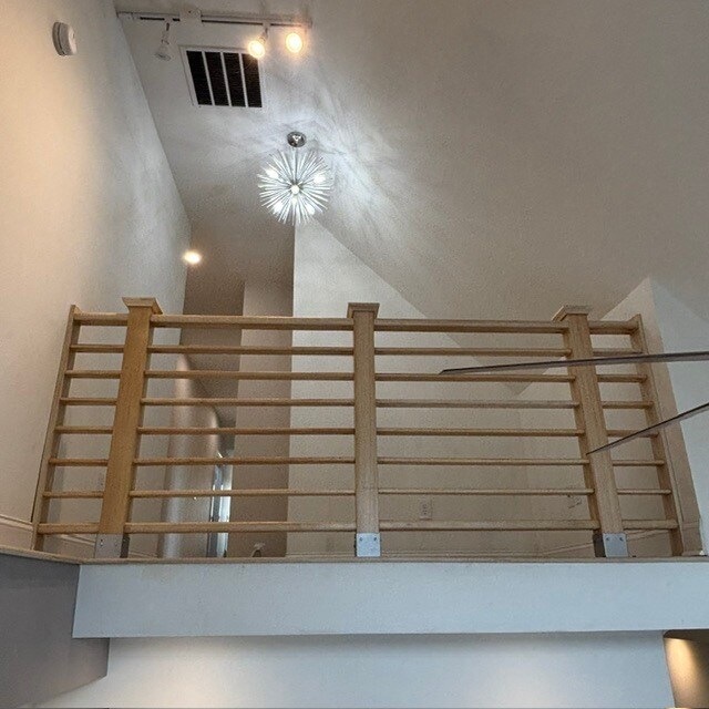 Building Photo - 124 N Oriental St