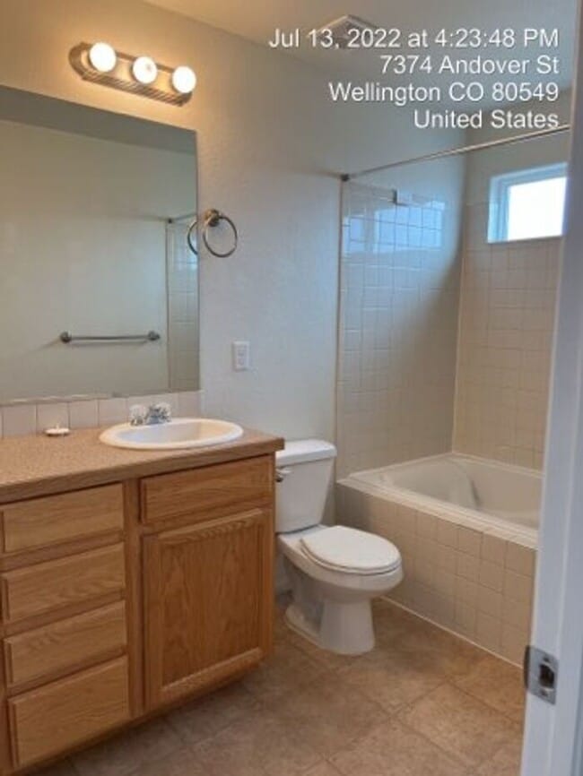 Building Photo - Tri-level in Park Meadows Subdivision- Wel...