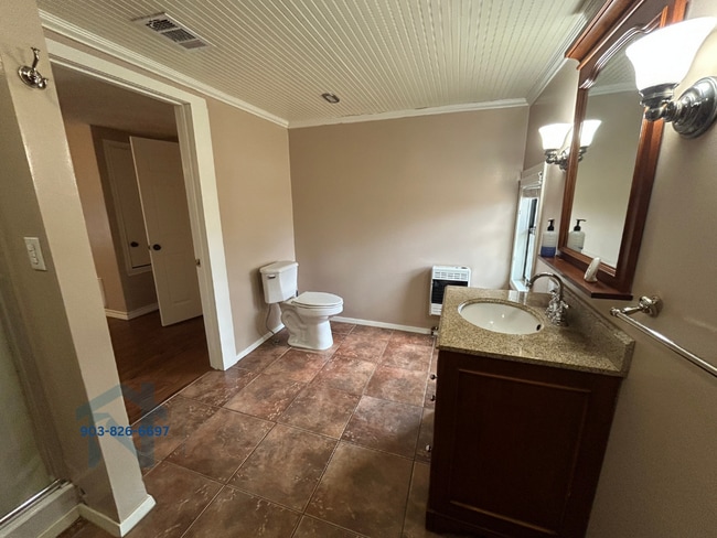 Building Photo - 2417 Co Rd 3778