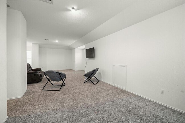 Building Photo - 5653 Bellissima Way