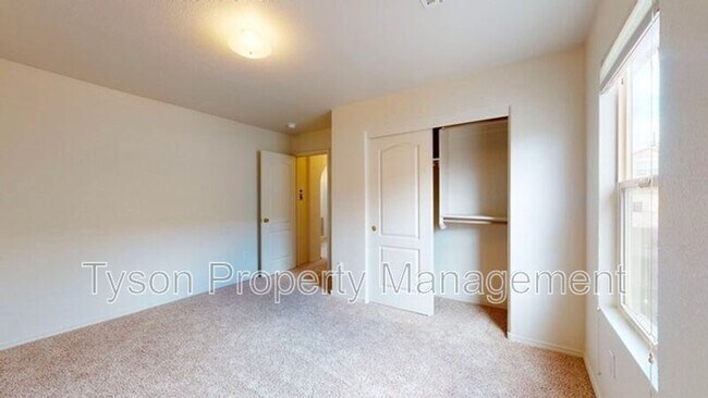 Building Photo - 3422 Stony Meadows Cir