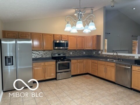 Building Photo - 10450 Lookout Ln