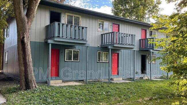 Building Photo - 1343 N Gulick Ave