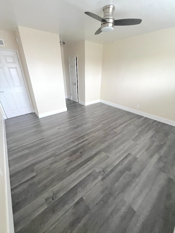 Building Photo - 2115 Placentia Ave