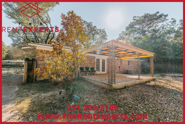 Building Photo - 3866 Hilton Dr