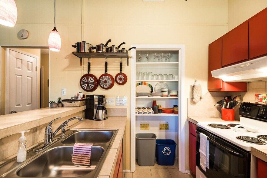 Building Photo - 2307 Trailside Dr