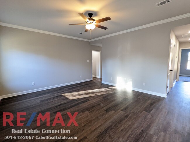 Building Photo - New Construction!