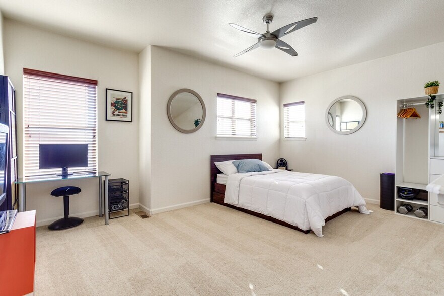 Building Photo - 5800 Tower Rd