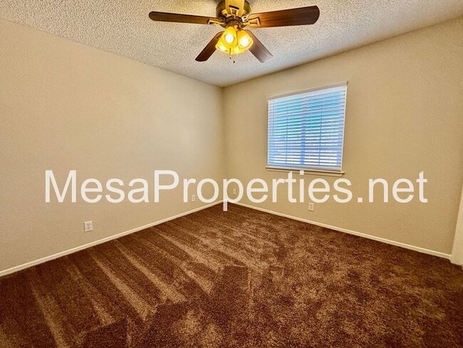 Building Photo - 22810 Nalatapa Rd